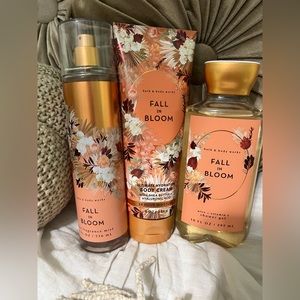 Bath and Body Works Fall in Bloom Set of Body Mist, Body Lotion, and Body Wash